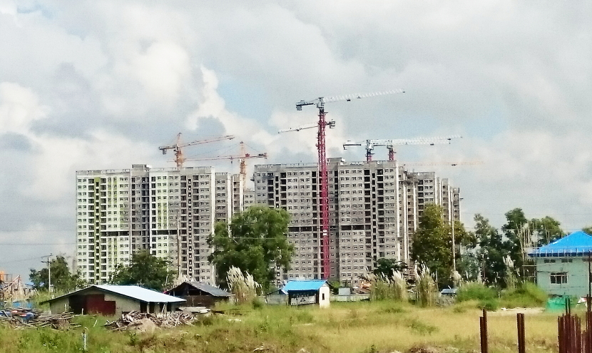ビル建設現場 建設状況
